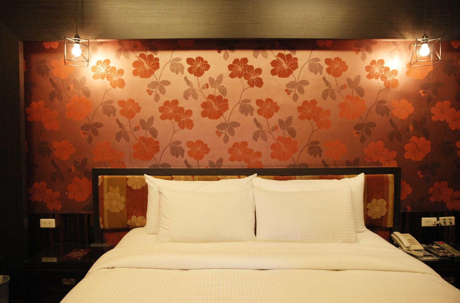 Go Shine Motel Pingtung Exterior photo