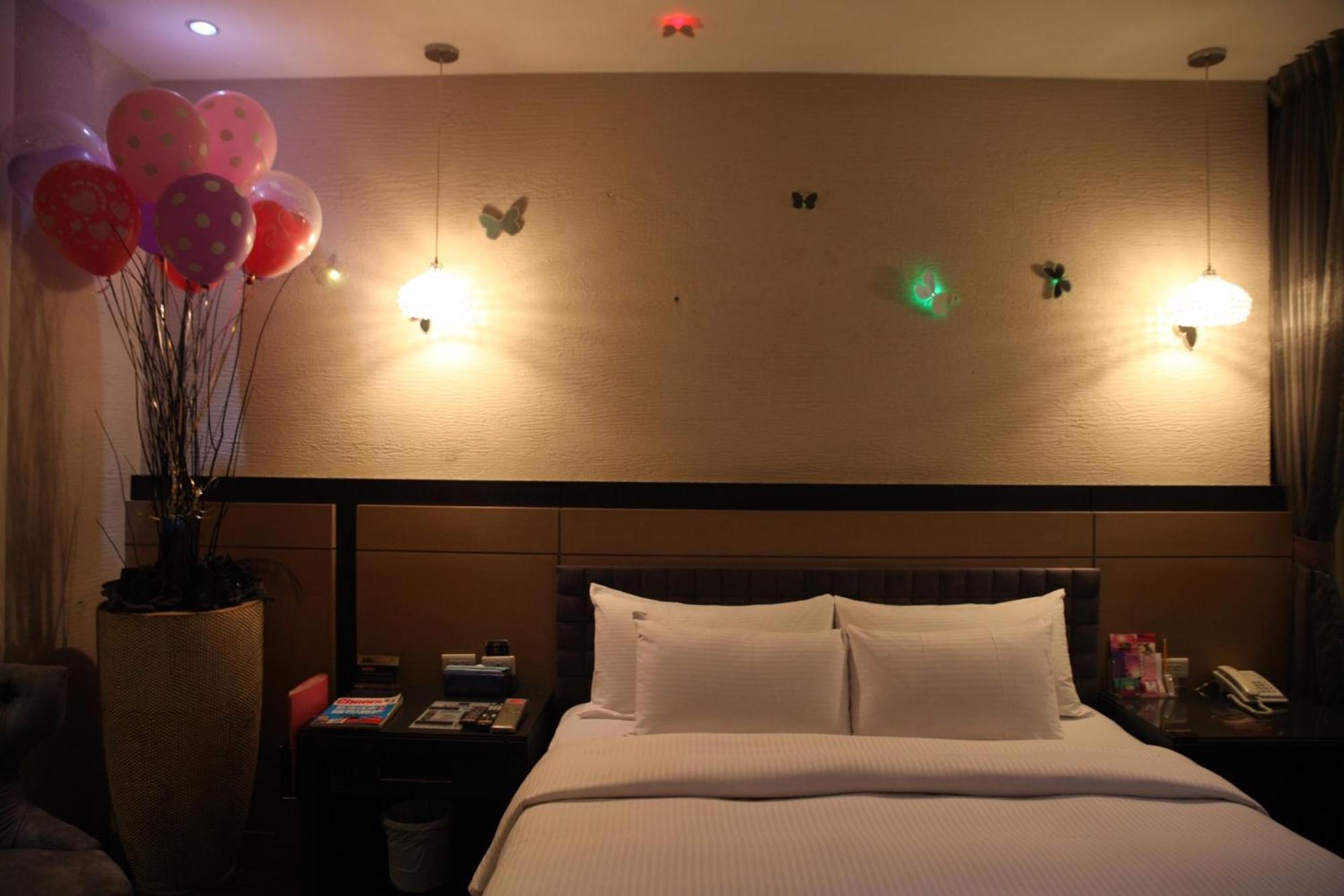 Go Shine Motel Pingtung Exterior photo